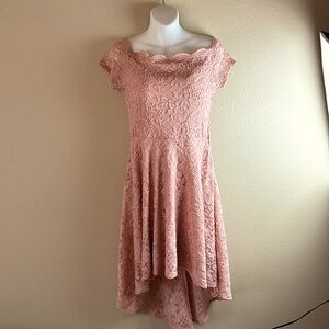 City Studio Womens Semi formal pink lace Hi-low dress- off shoulder Size 9 Pink
